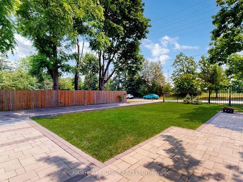 Photo 36 at 174 LANGSTAFF Road, South Richvale, Richmond Hill