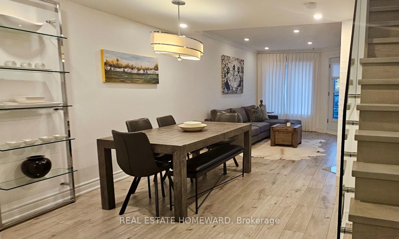 Photo 9 at 5 - 122 Glen Manor Drive, The Beaches, Toronto Photo 9 at 5 - 122 Glen Manor Drive, The Beaches, Toronto