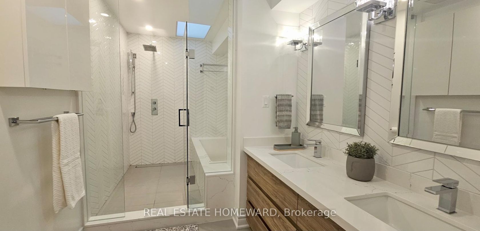 Photo 17 at 5 - 122 Glen Manor Drive, The Beaches, Toronto Photo 17 at 5 - 122 Glen Manor Drive, The Beaches, Toronto