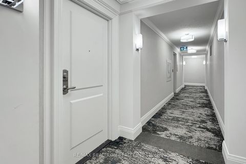 Photo 4 at 2604 - 15 Greenview Avenue, Newtonbrook West, Toronto