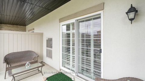 Photo 21 at 210 - 40 Ferndale Drive S, Ardagh, Barrie