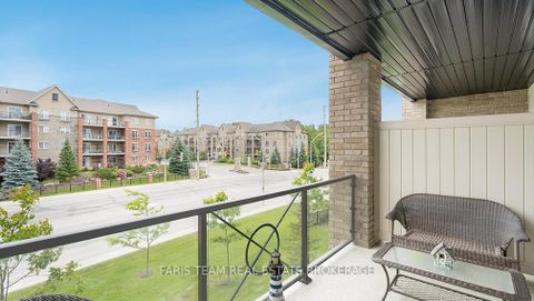 Photo 23 at 210 - 40 Ferndale Drive S, Ardagh, Barrie