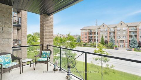 Photo 24 at 210 - 40 Ferndale Drive S, Ardagh, Barrie