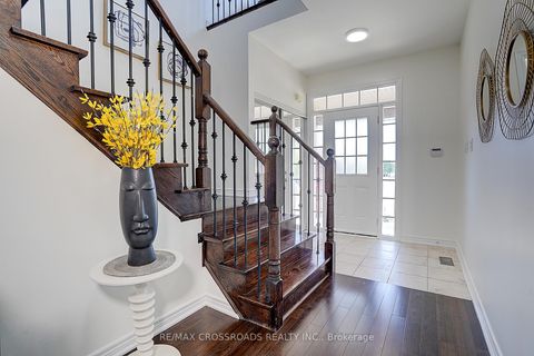 Photo 5 at 106 Milos Road, Jefferson, Richmond Hill