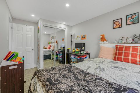 Photo 13 at 210 Edgehill Drive, Letitia Heights, Barrie