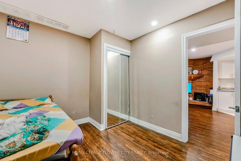 Photo 31 at 210 Edgehill Drive, Letitia Heights, Barrie