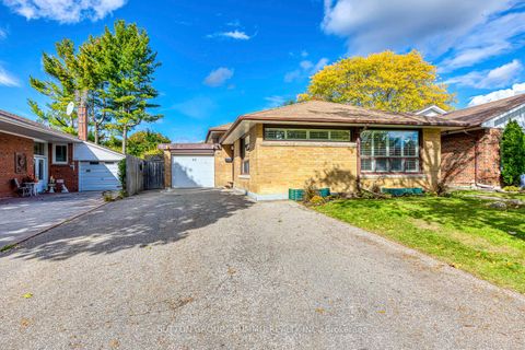 Photo 1 at 42 Winnipeg Road, The Westway, Toronto