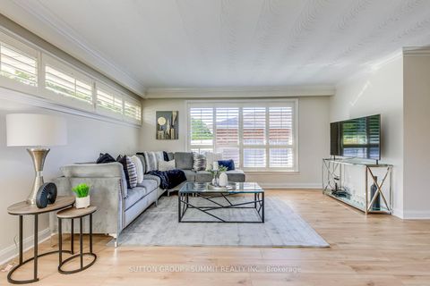 Photo 3 at 42 Winnipeg Road, The Westway, Toronto