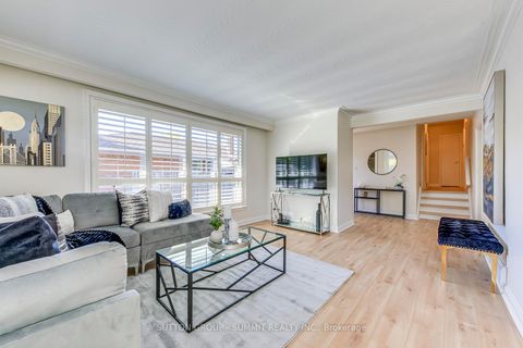 Photo 5 at 42 Winnipeg Road, The Westway, Toronto