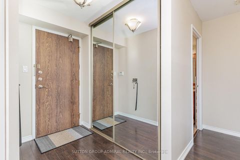 Photo 2 at 807 - 7440 Bathurst Street, Brownridge, Vaughan Photo 2 at 807 - 7440 Bathurst Street, Brownridge, Vaughan