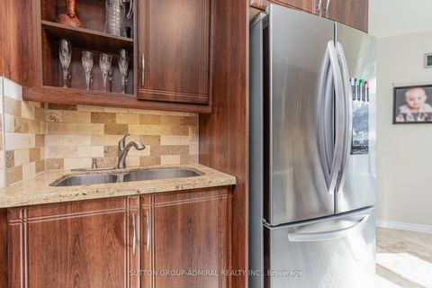 Photo 14 at 807 - 7440 Bathurst Street, Brownridge, Vaughan