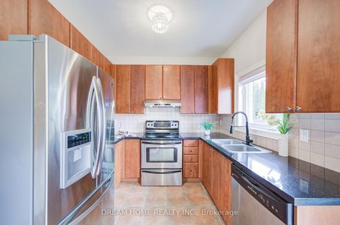 Photo 11 at 172 Tom Taylor Crescent, Summerhill Estates, Newmarket