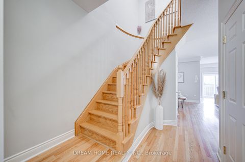 Photo 13 at 172 Tom Taylor Crescent, Summerhill Estates, Newmarket