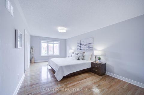 Photo 18 at 172 Tom Taylor Crescent, Summerhill Estates, Newmarket