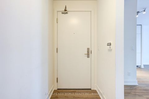 Photo 8 at 2410 - 318 Richmond Street W, Waterfront Communities C1, Toronto