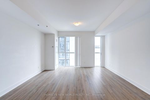 Photo 12 at 2410 - 318 Richmond Street W, Waterfront Communities C1, Toronto