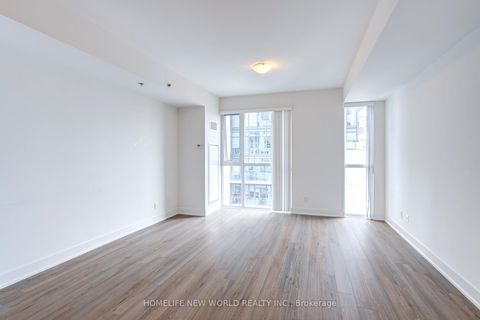 Photo 13 at 2410 - 318 Richmond Street W, Waterfront Communities C1, Toronto