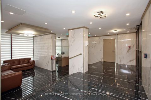 Photo 5 at 2007 - 10 Sunny Glen Way, Flemingdon Park, Toronto