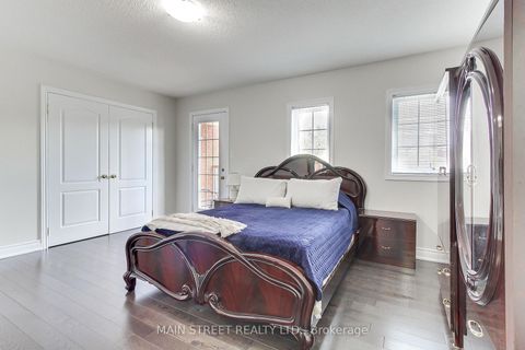Photo 24 at 30 Conover Avenue, Bayview Northeast, Aurora