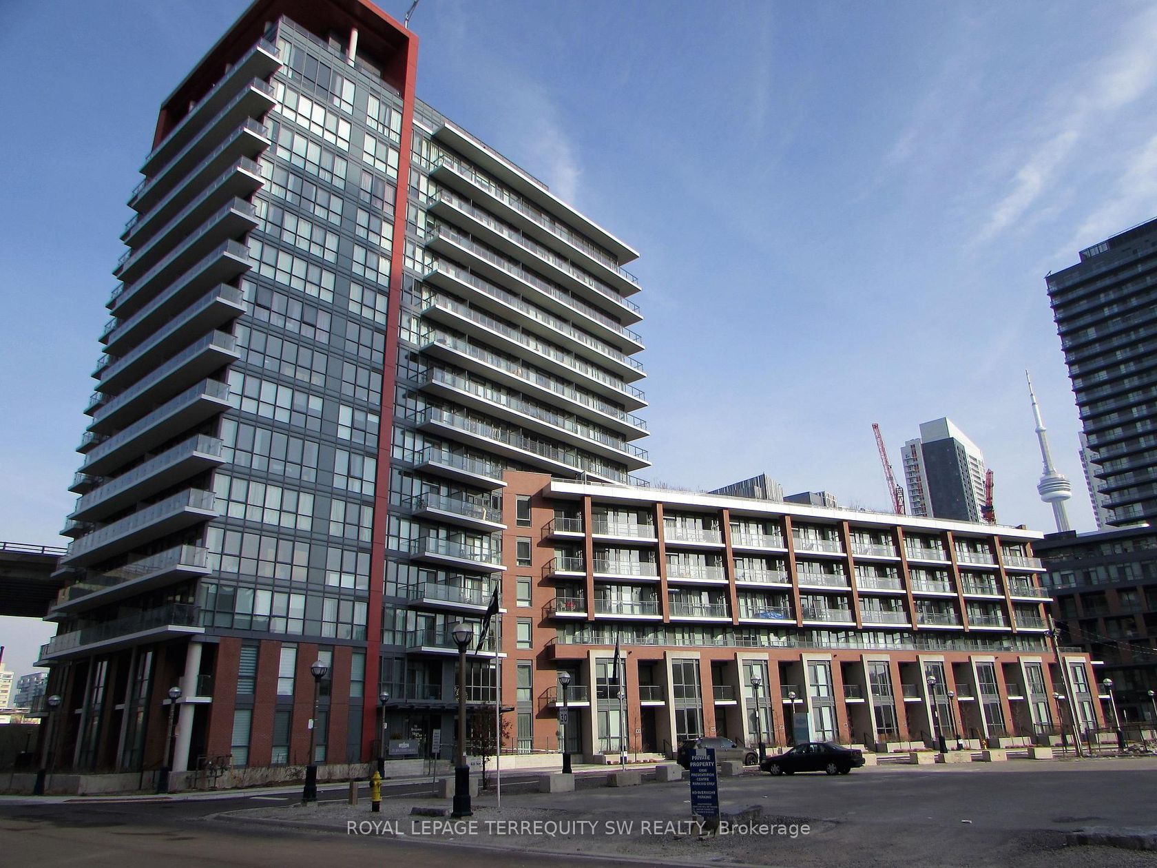 208 - 50 Bruyeres Mews, Niagara, Toronto photo number 2