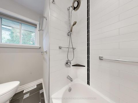 Photo 21 at 164 Kenvale Court, Mill Pond, Richmond Hill