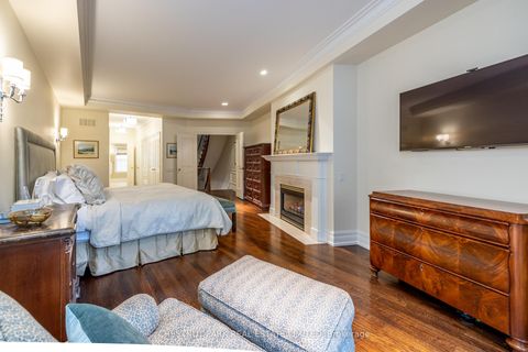 Photo 23 at 117 Davenport Road, Annex, Toronto