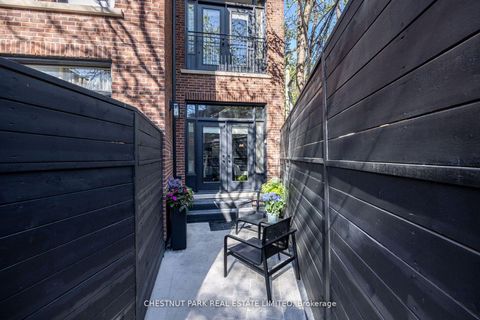 Photo 44 at 117 Davenport Road, Annex, Toronto