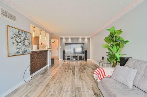 Photo 6 at 511 - 5 Rowntree Road, Jamestown, Toronto
