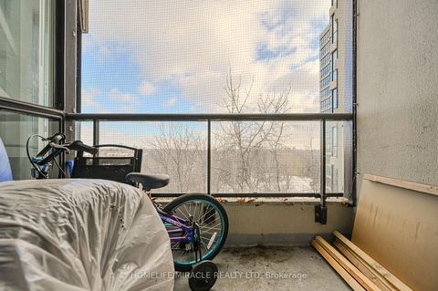 Photo 21 at 511 - 5 Rowntree Road, Jamestown, Toronto