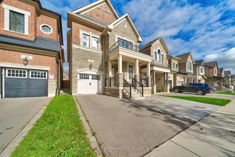 Photo 1 at 14 Faust Ridge, Kleinburg, Vaughan