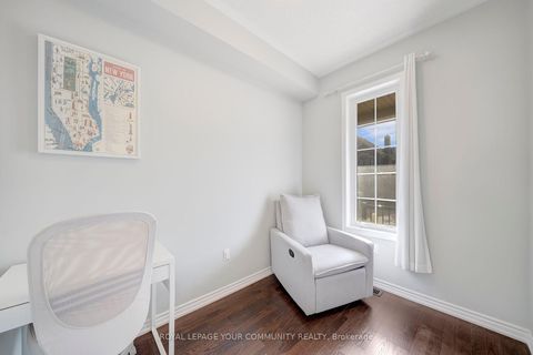 Photo 4 at 14 Faust Ridge, Kleinburg, Vaughan