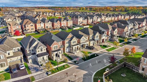 Photo 36 at 14 Faust Ridge, Kleinburg, Vaughan