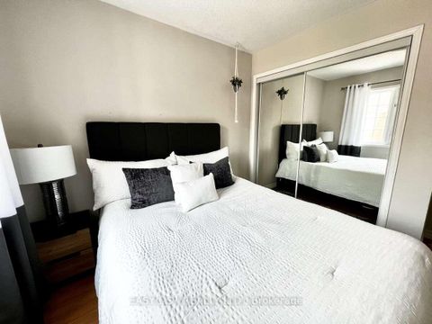 Photo 18 at 74 - 95 Weldrick Road E, Observatory, Richmond Hill