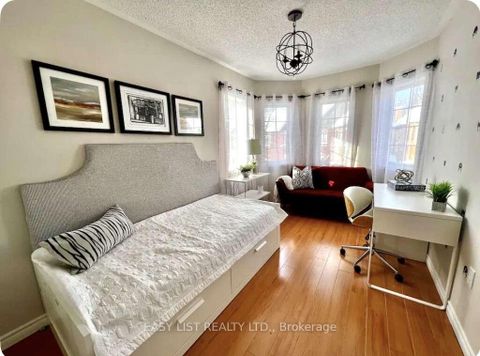 Photo 19 at 74 - 95 Weldrick Road E, Observatory, Richmond Hill