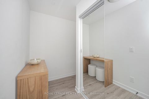 Photo 8 at 810 - 345 Wheat Boom Drive, JM Joshua Meadows, Oakville