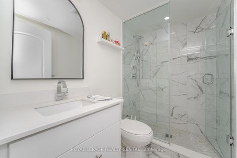 Photo 20 at 810 - 345 Wheat Boom Drive, JM Joshua Meadows, Oakville