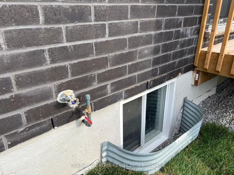 Photo 33 at 46 Boccella Crescent, Headford Business Park, Richmond Hill