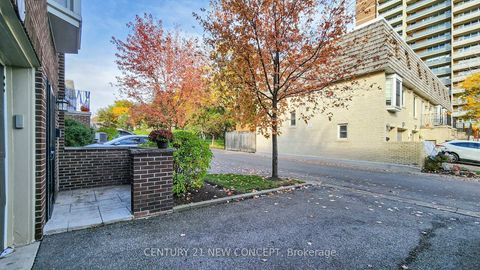 Photo 4 at 11 Stonedale Placeway, Don Mills, Toronto