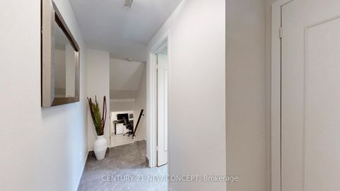 Photo 27 at 11 Stonedale Placeway, Don Mills, Toronto