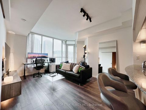 Photo 3 at 1006 - 228 Queens Quay W, Waterfront Communities C1, Toronto