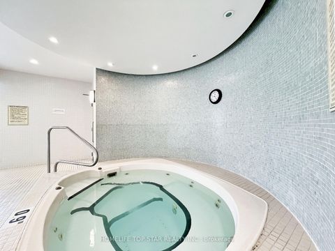 Photo 18 at 1006 - 228 Queens Quay W, Waterfront Communities C1, Toronto