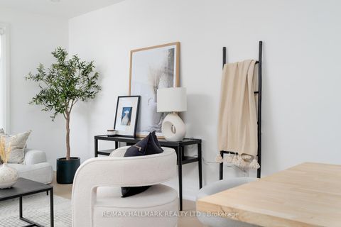 Photo 7 at 3 Thyra Avenue, East York, Toronto