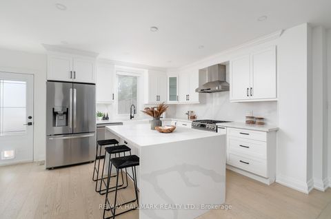 Photo 14 at 3 Thyra Avenue, East York, Toronto