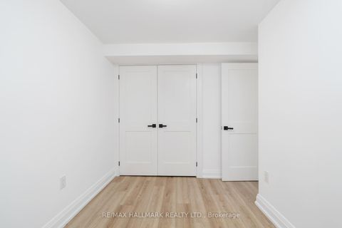 Photo 34 at 3 Thyra Avenue, East York, Toronto