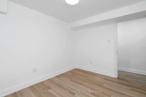 Photo 37 at 3 Thyra Avenue, East York, Toronto