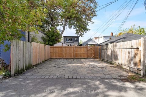 Photo 46 at 3 Thyra Avenue, East York, Toronto