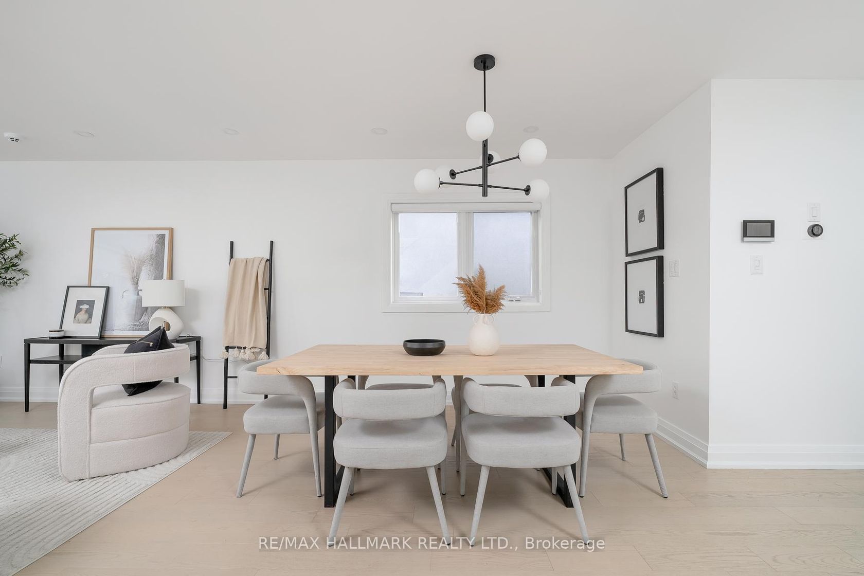 Photo 10 at 3 Thyra Avenue, East York, Toronto Photo 10 at 3 Thyra Avenue, East York, Toronto