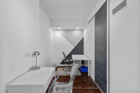 Photo 12 at 1101 - 33 Charles Street, Bay Street Corridor, Toronto Photo 12 at 1101 - 33 Charles Street, Bay Street Corridor, Toronto