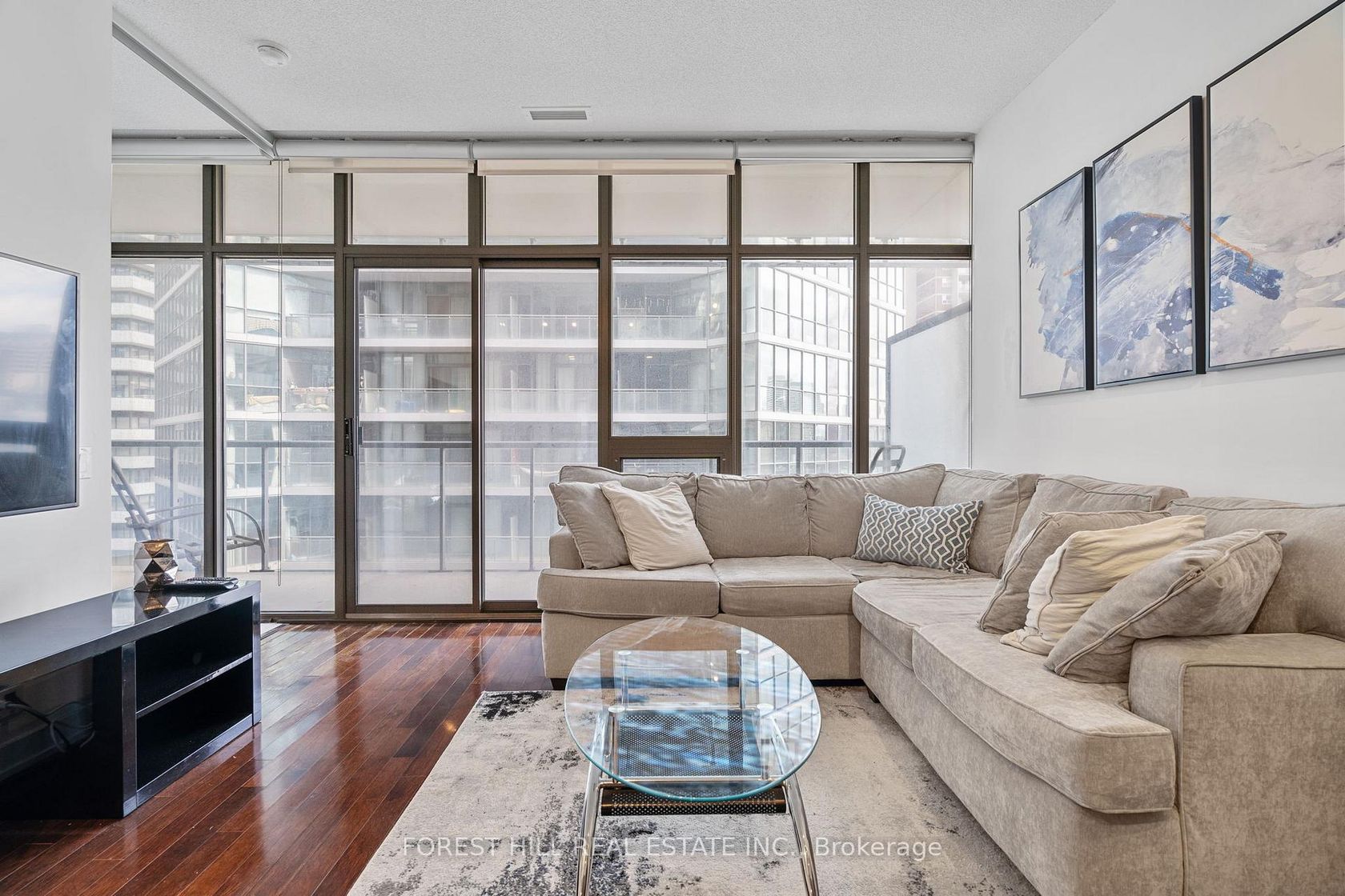 Photo 14 at 1101 - 33 Charles Street, Bay Street Corridor, Toronto Photo 14 at 1101 - 33 Charles Street, Bay Street Corridor, Toronto