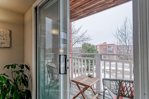 Photo 4 at 2386 Munn's Avenue E, RO River Oaks, Oakville